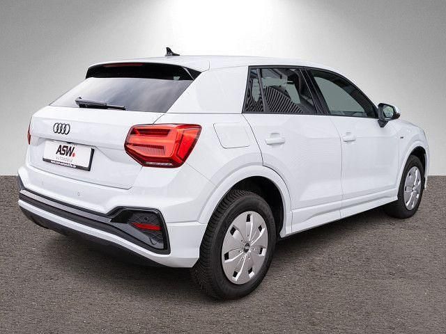 Neu Audi Q2 S-Line 150 PS (110 kW) 2025 Gletscherweiß metallic SUV