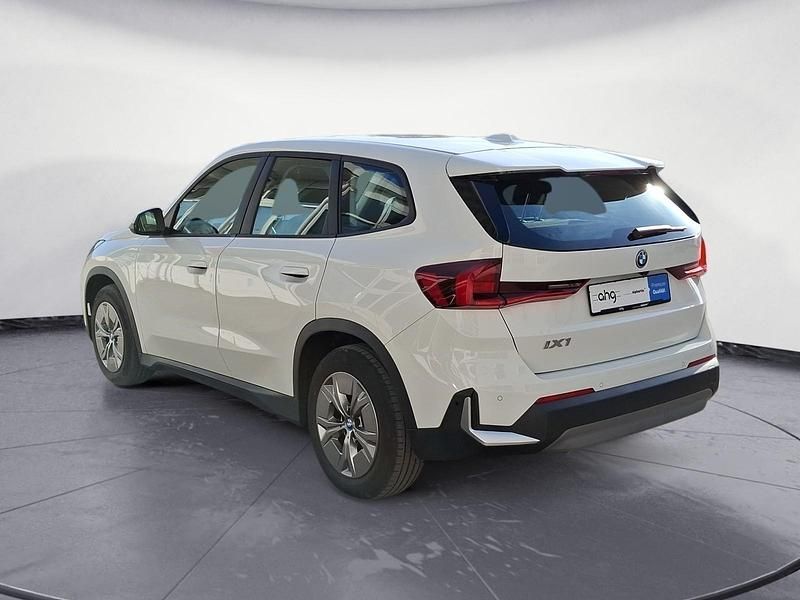 Gebraucht BMW iX1 Performance 230 kW (313 PS) 2022 Weiß SUV
