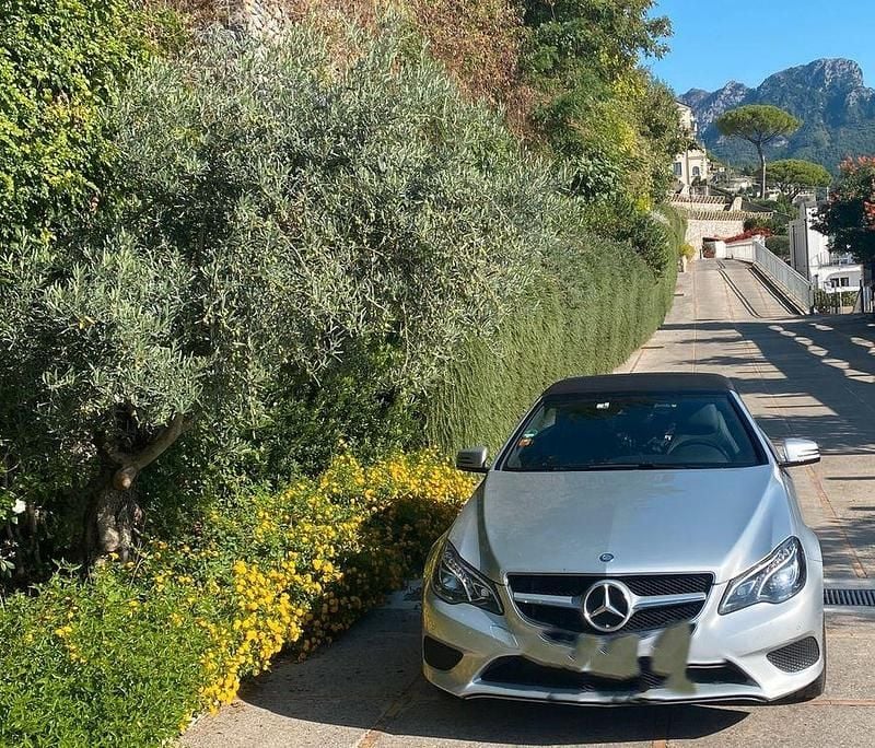 Silber Gebraucht 2016 Mercedes E250 Cabrio | 22.500 € (Guter Preis) - Bild 1/4