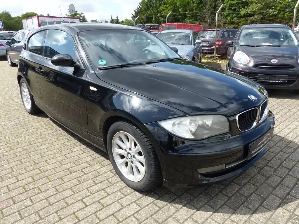 Gebraucht BMW 116 Sport Line 116 PS (85 kW) 2006 Schwarz Kleinwagen