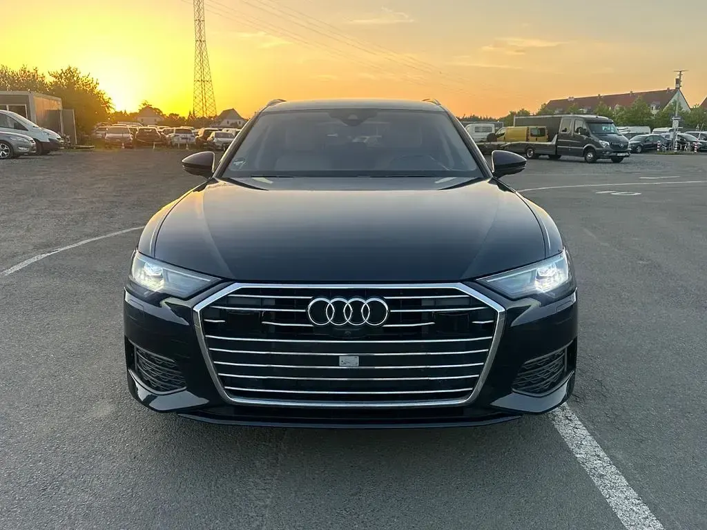 Gebraucht Audi A6 Design 204 PS (150 kW) 2021 Blau Kombi