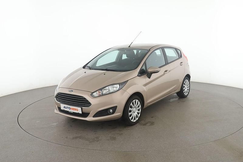 Braun Gebraucht 2015 Ford Fiesta Trend Kleinwagen | 7.420 € (Fairer Preis) - Bild 1/3