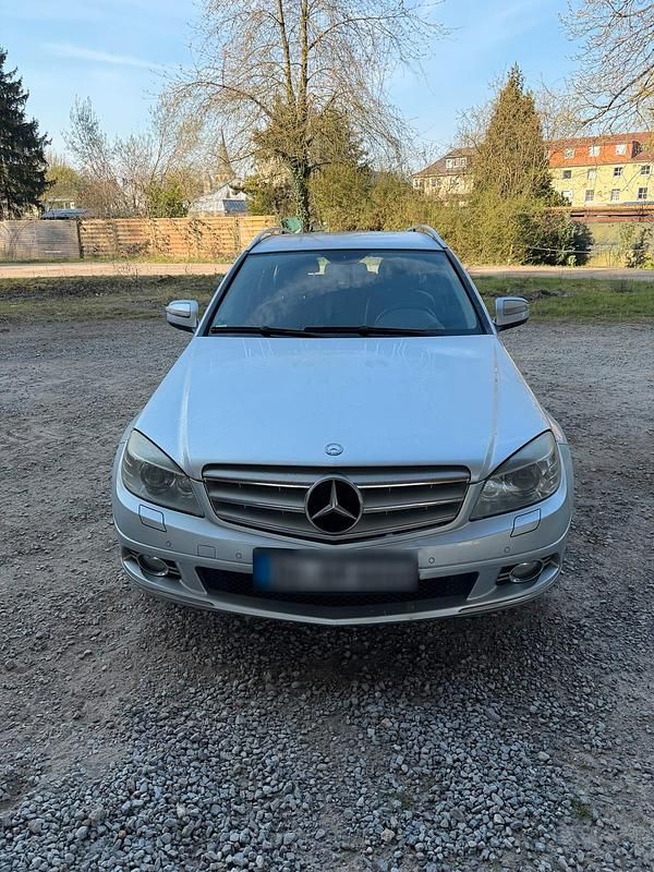Gebraucht Mercedes C220 170 PS (125 kW) 2008 Silber Kombi