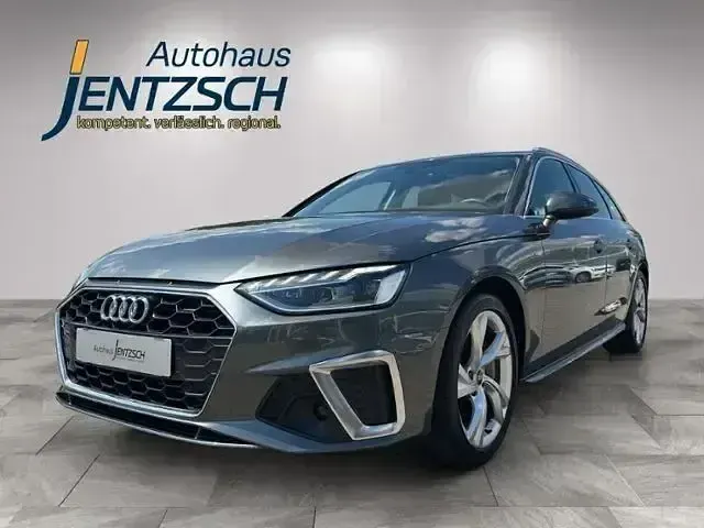 Gebraucht Audi A4 S-Line 204 PS (150 kW) 2023 Grau Kombi
