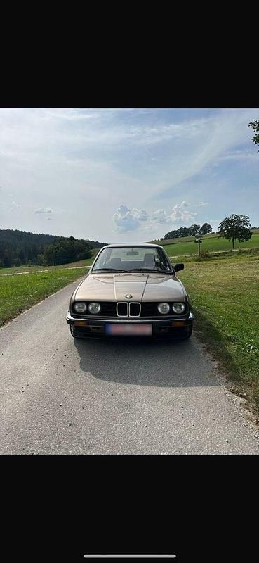 Gebraucht BMW 316 90 PS (66 kW) 1984 Beige Coupé