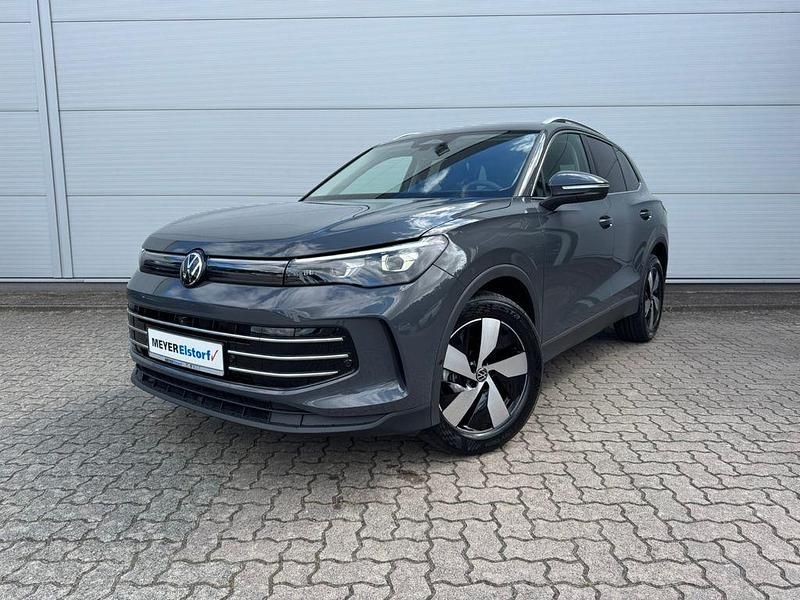 Neu VW Tiguan Elegance 150 PS (110 kW) 2025 Grau SUV
