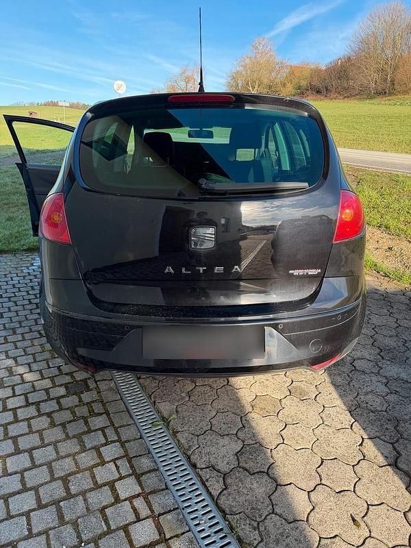 Second-hand Seat Altea 2006 Negru Monovolum