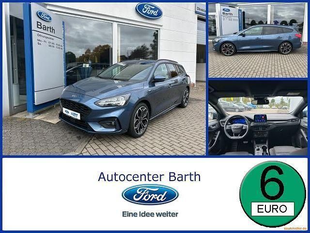 Chromablau metallic Gebraucht 2021 Ford Focus ST-Line X Kombi | 19.890 € (Fairer Preis) - Bild 1/4
