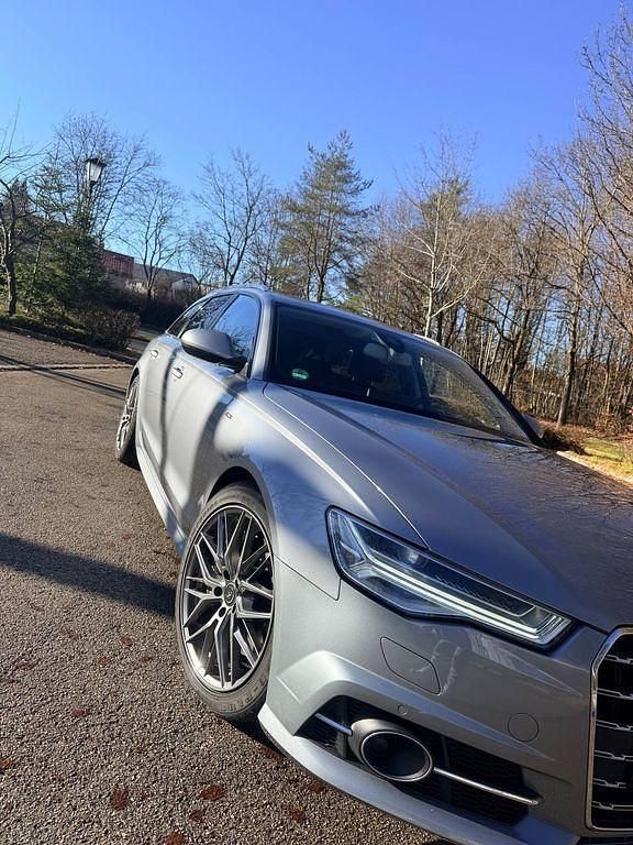 Gebraucht Audi A6 Comfort 320 PS (235 kW) 2016 Grau Kombi