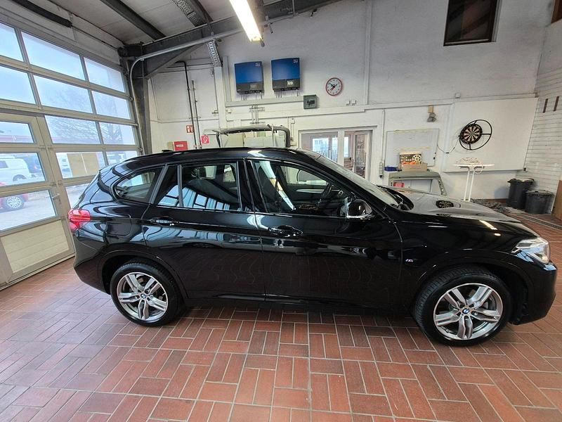 Schwarz Gebraucht 2017 BMW X1 M Sport SUV | 26.750 € (Etwas zu teuer) - Bild 1/4