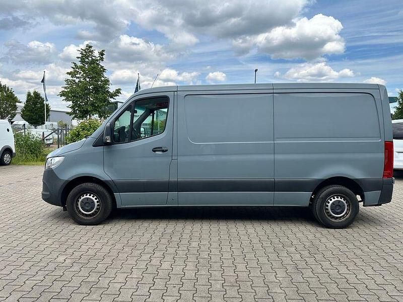 Gebraucht Mercedes Sprinter 143 PS (105 kW) 2019 Grau Van