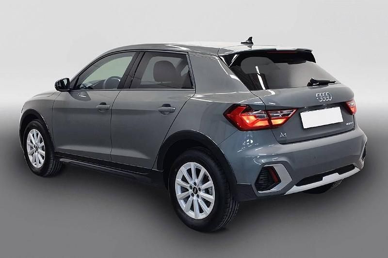 Gebraucht Audi A1 116 PS (85 kW) 2025 Grau Limousine