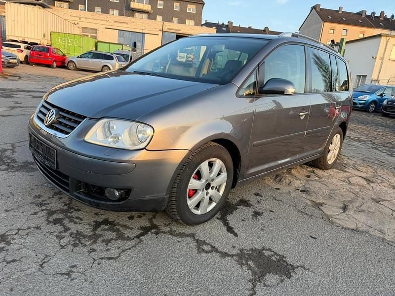 Grau Gebraucht 2005 VW Touran Van / Kleinbus | 1.990 € (Superpreis) - Bild 1/4