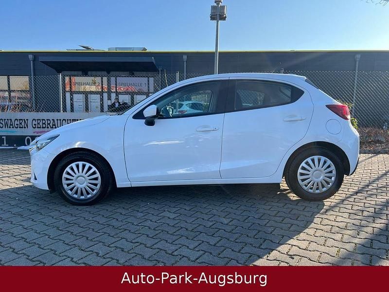 Gebraucht Mazda 2 Center-Line 90 PS (66 kW) 2018 Weiß Limousine