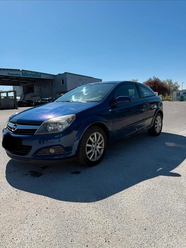 Gebraucht Opel Astra GTC 105 PS (77 kW) 2006 Blau Coupé