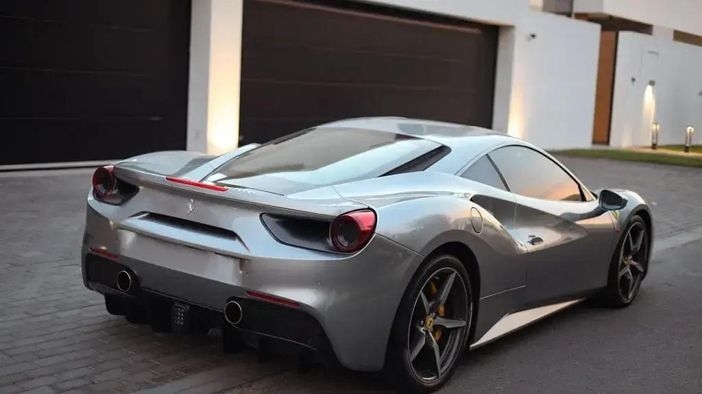 Gebraucht Ferrari 488 661 PS (486 kW) 2016 Silber Coupé