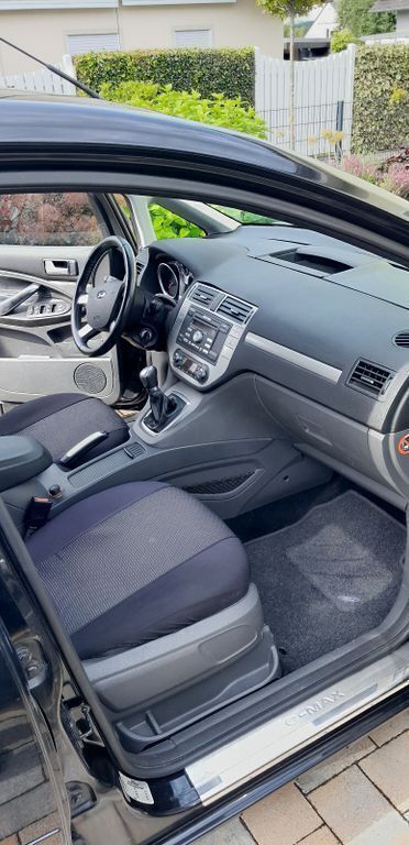 Schwarz Gebraucht 2010 Ford C-MAX Van / Kleinbus | 4.400 € (Etwas zu teuer) - Bild 1/4