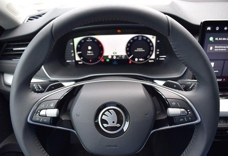 Gebraucht Skoda Octavia Selection 150 PS (110 kW) 2025 Schwarz Kombi