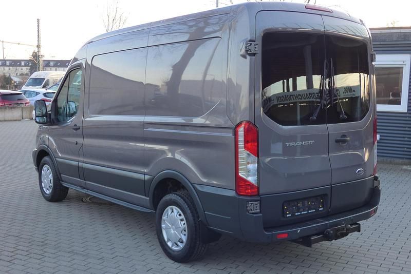 Gebraucht Ford Transit Trend 2018 Brisbane braun (met.) Limousine