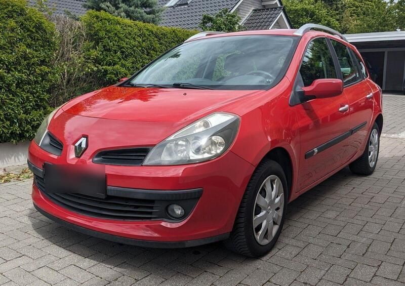 Rot Gebraucht 2009 Renault Clio GrandTour Exception Kombi | 4.850 € (Teuer) - Bild 1/4
