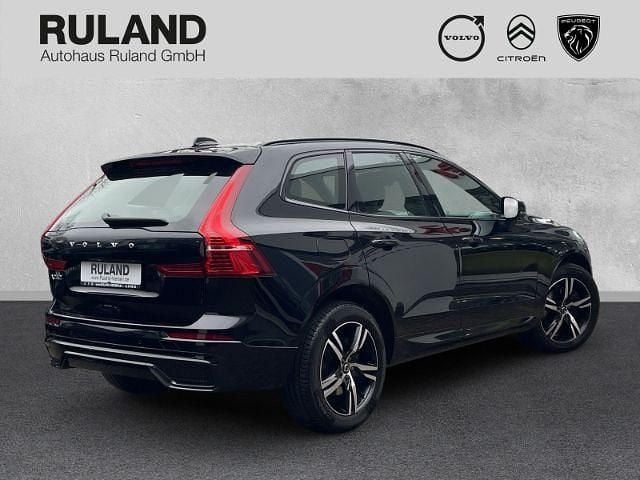 Gebraucht Volvo XC60 R-Design 197 PS (144 kW) 2021 Onyx black / metallic SUV