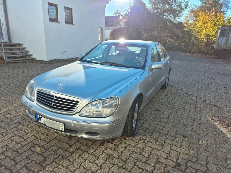 Gebraucht Mercedes S320 224 PS (164 kW) 2000 Silber Limousine