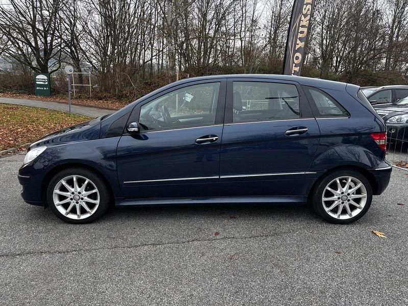 Gebraucht Mercedes B200 136 PS (100 kW) 2007 Van / Kleinbus