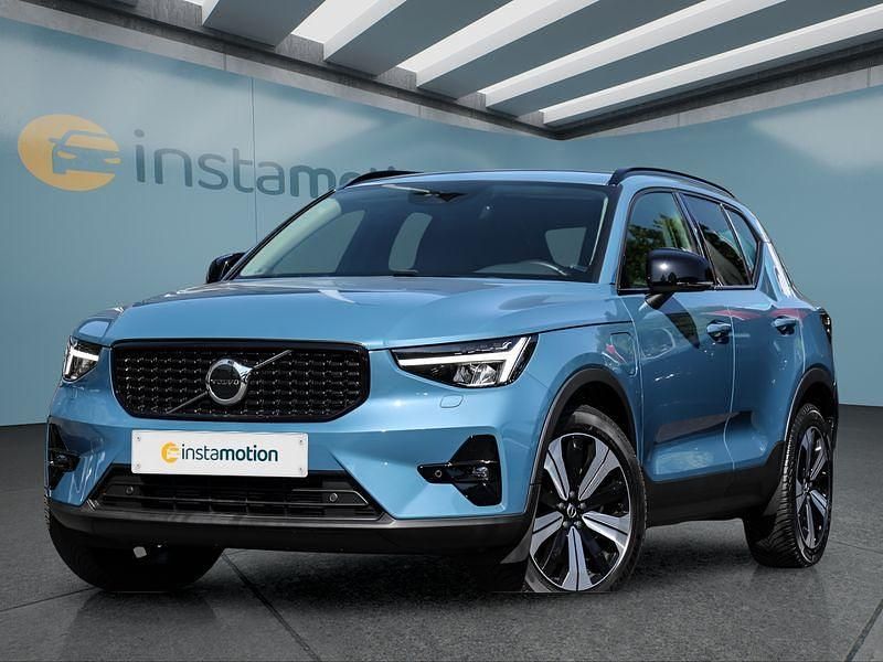 Blau Gebraucht 2022 Volvo XC40 SUV | 34.599 € (Superpreis) - Bild 1/4