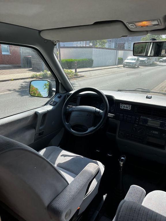 Second-hand VW T4 77 CP (56 kW) 1995 Alb Van