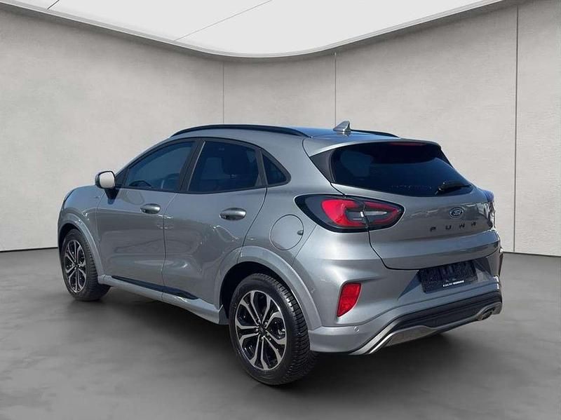 Gebraucht Ford Puma ST-Line X 155 PS (114 kW) 2024 Solar silver metallic SUV