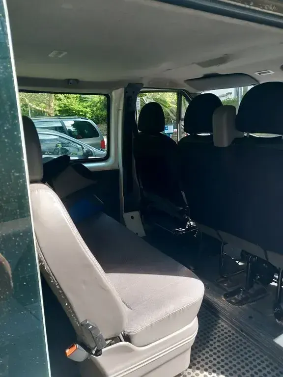 Używany Ford Transit 86 KM (63 kW) 2004 Biały Minivan