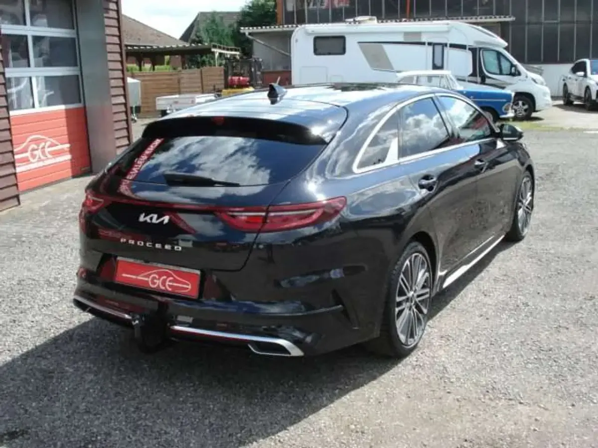 Gebraucht Kia ProCeed GT-Line 160 PS (117 kW) 2022 (1k) zilinaschwarz met. Kombi