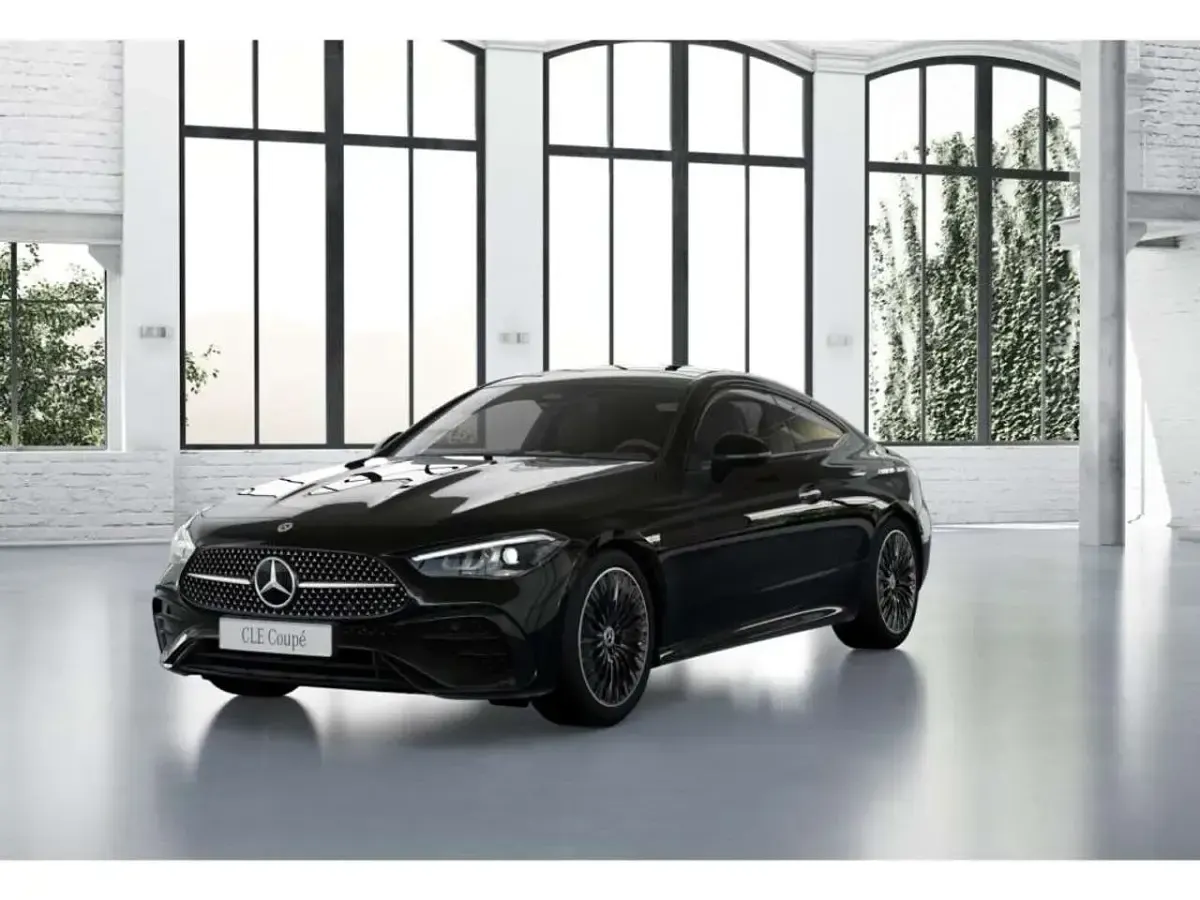 Gebraucht Mercedes CLE220 AMG 197 PS (144 kW) 2024 Schwarz obsidianschwarz metallic Coupé