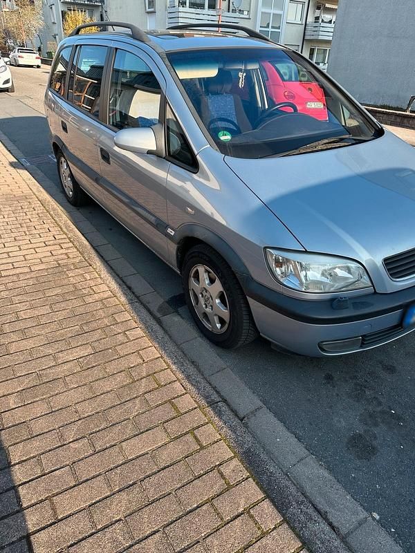 Gebraucht Opel Zafira 125 PS (91 kW) 2001 Grau Van / Kleinbus