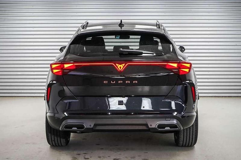 Neu Cupra Formentor 150 PS (110 kW) 2026 Midnight black metall... SUV