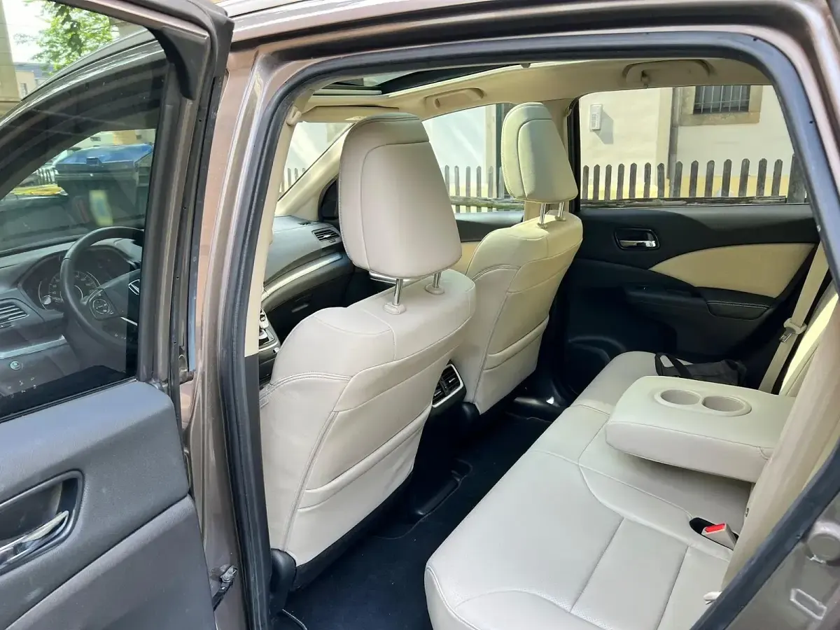 Usata Honda CR-V 150 CV (110 kW) 2016 Andere farben SUV