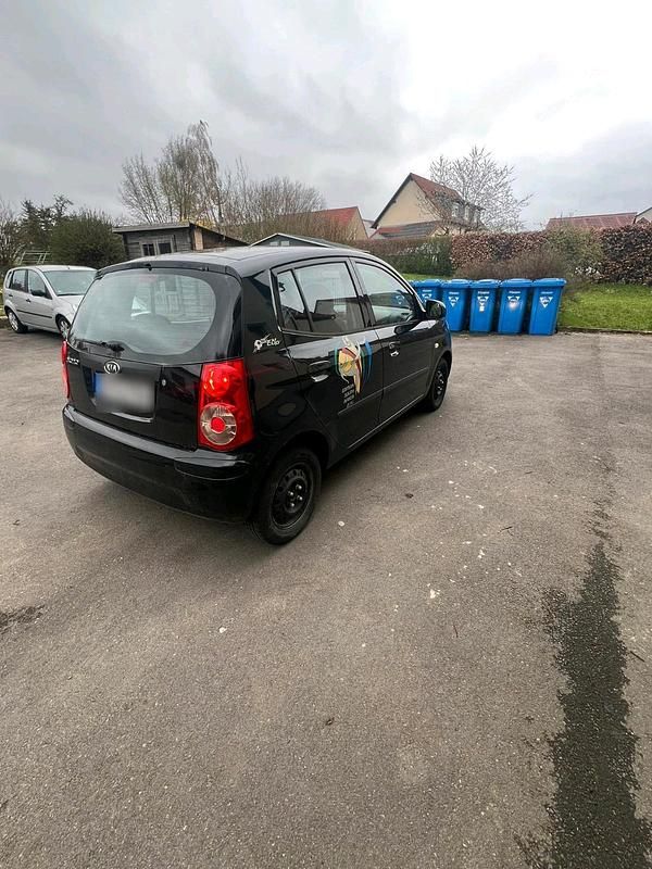 Gebraucht Kia Picanto 65 PS (47 kW) 2010 Schwarz Kleinwagen