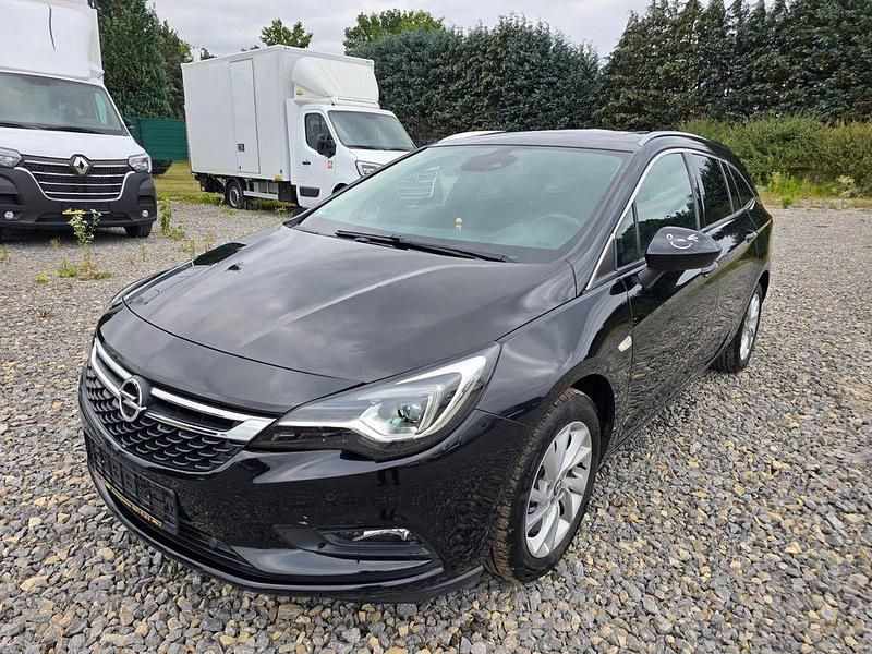 Gebraucht Opel Astra Innovation 136 PS (100 kW) 2018 Schwarz Kombi