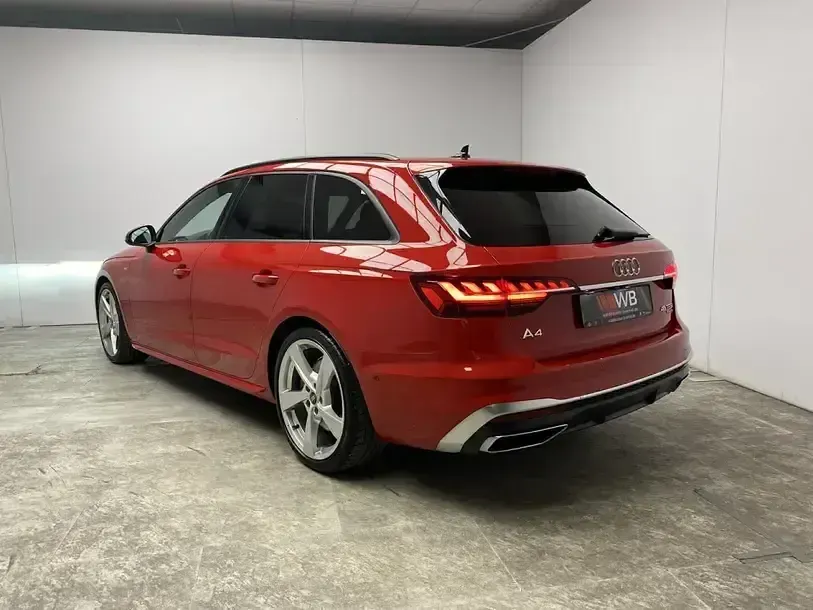 Gebraucht Audi A4 S-Line 265 PS (194 kW) 2022 Tangorot (metallic) Kombi