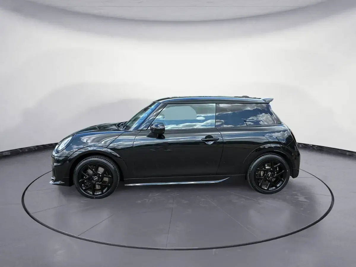 Gebraucht Mini John Cooper Works 204 PS (150 kW) 2025 Kleinwagen
