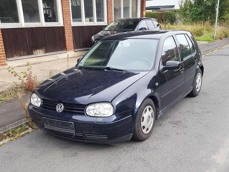 Schwarz Gebraucht 2001 VW Golf IV Highline Limousine | 990 € (Guter Preis) - Bild 1/4