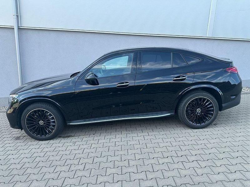 Gebraucht Mercedes GLC220 AMG line 194 PS (142 kW) 2025 Schwarz Coupé