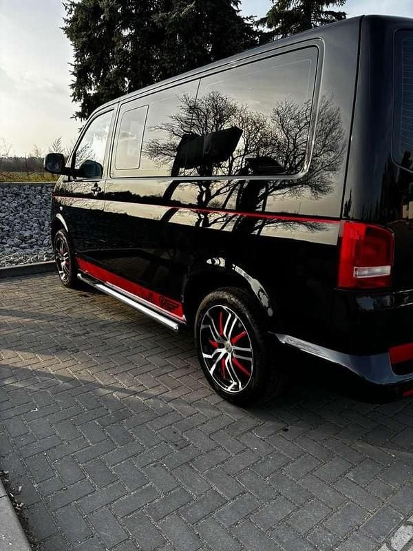 Gebraucht VW T5 Startline 102 PS (75 kW) 2010 Schwarz Van