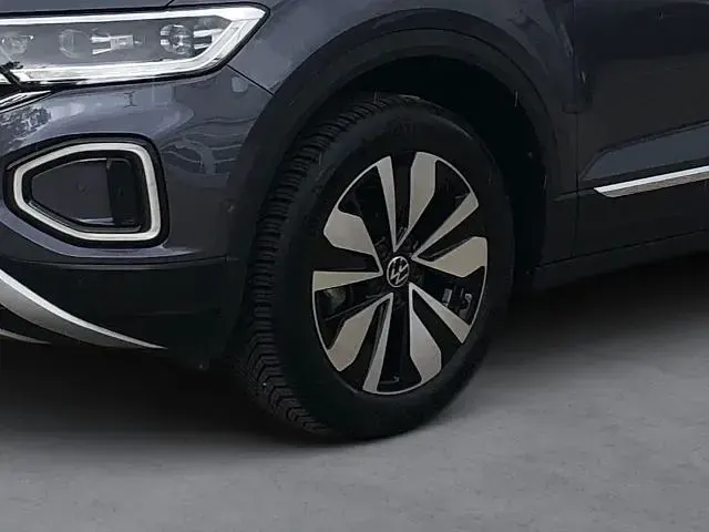 Gebraucht VW T-Roc Cabriolet Goal 116 PS (85 kW) 2025 Grau Cabrio