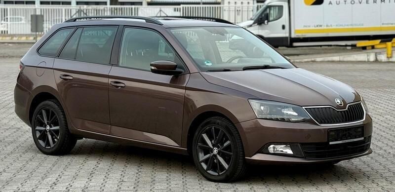 Braun Gebraucht 2015 Skoda Fabia Kombi | 7.999 € (Fairer Preis) - Bild 1/4