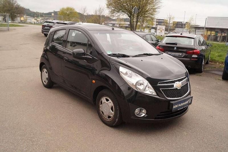 Gebraucht Chevrolet Spark LS 68 PS (50 kW) 2011 Karbonschw graphitschw midnigh Kleinwagen