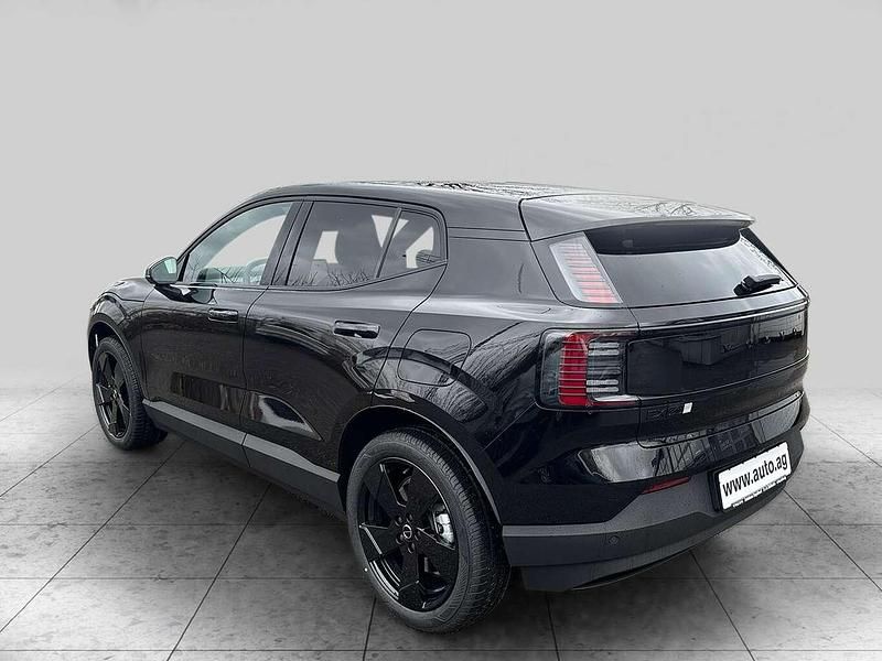Neu Volvo EX30 Plus 200 kW (272 PS) 2025 Onyx black SUV