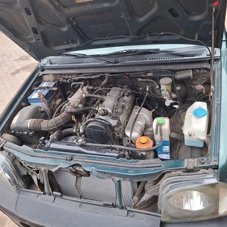 Grün Gebraucht 2004 Suzuki Jimny SUV | 2.800 € (Guter Preis) - Bild 1/4