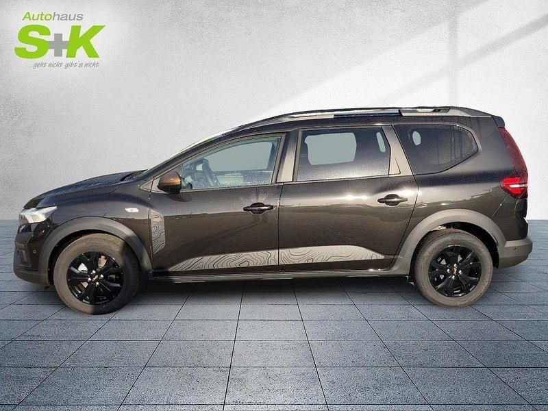 Neu Dacia Jogger Extreme 2026 Perlmuttschwarz metallic (schwarz) Van / Kleinbus