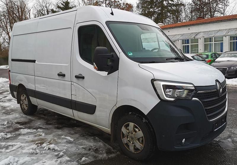 Gebraucht Renault Master 179 PS (131 kW) 2020 Weiß Van / Kleinbus
